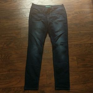 YMI WannaBettaButt? Strech Skinny Jeans Size 11